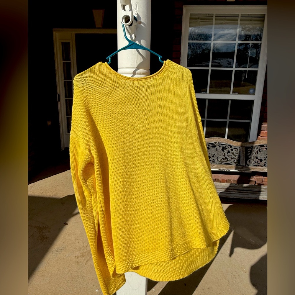 SFERA yellow sweater